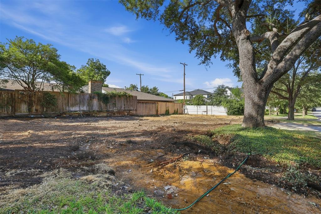 1800 Western Avenue Property Photo 11