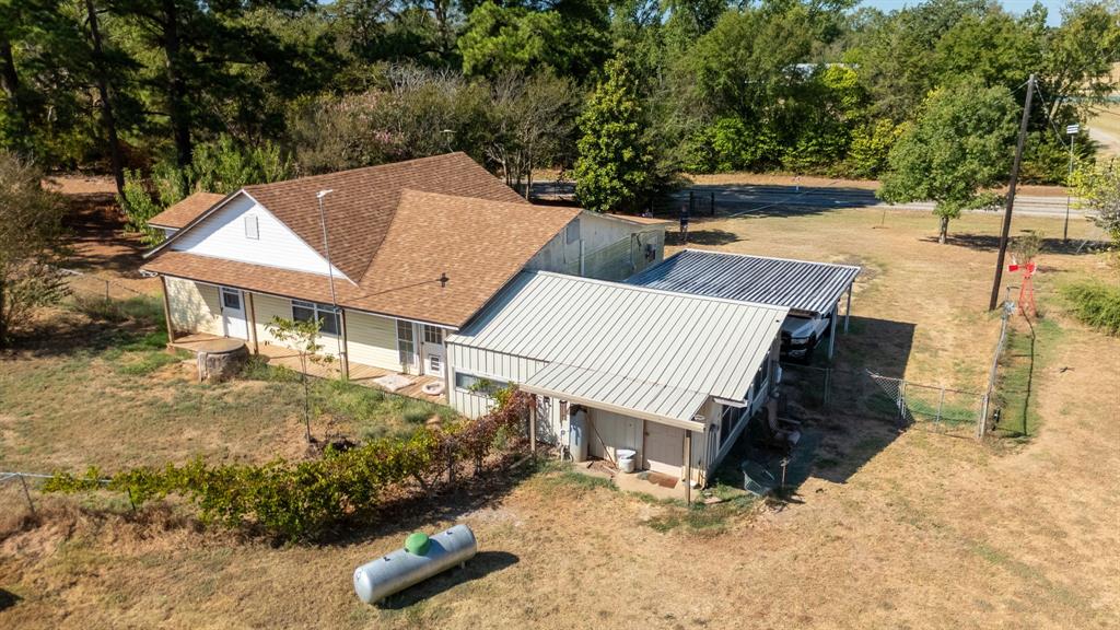 377 Fm 1521 Property Photo 1