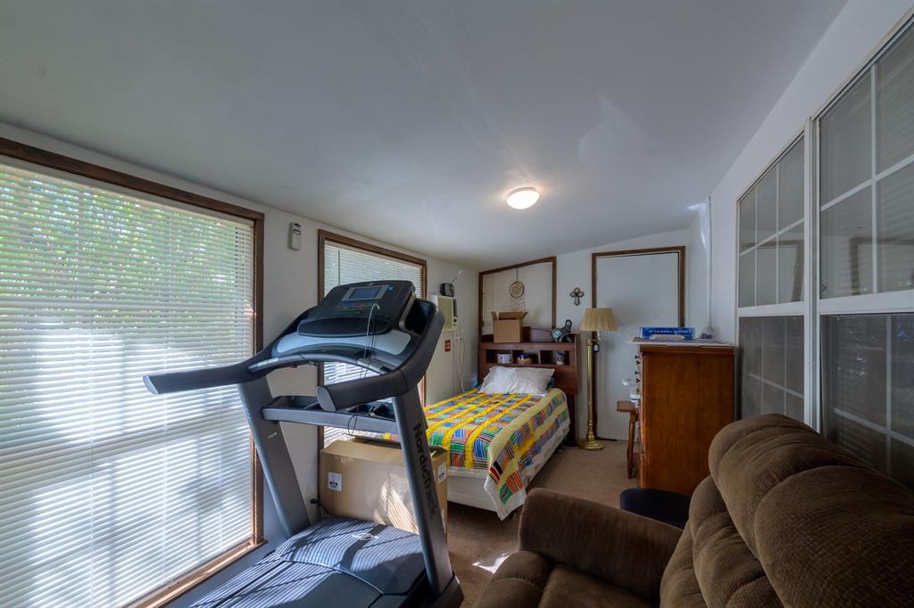 377 Fm 1521 Property Photo 35