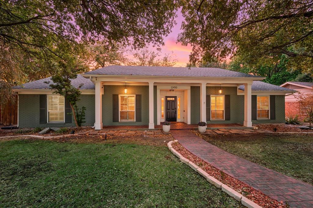 12450 Wood Manor Circle Property Photo 1