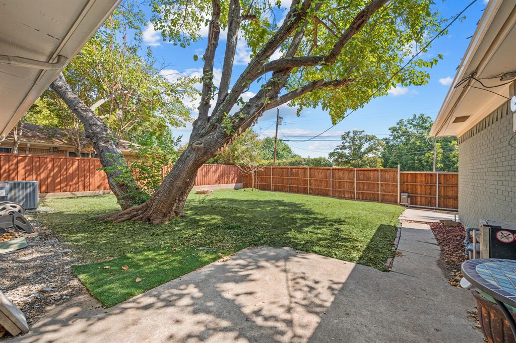 12450 Wood Manor Circle Property Photo 22
