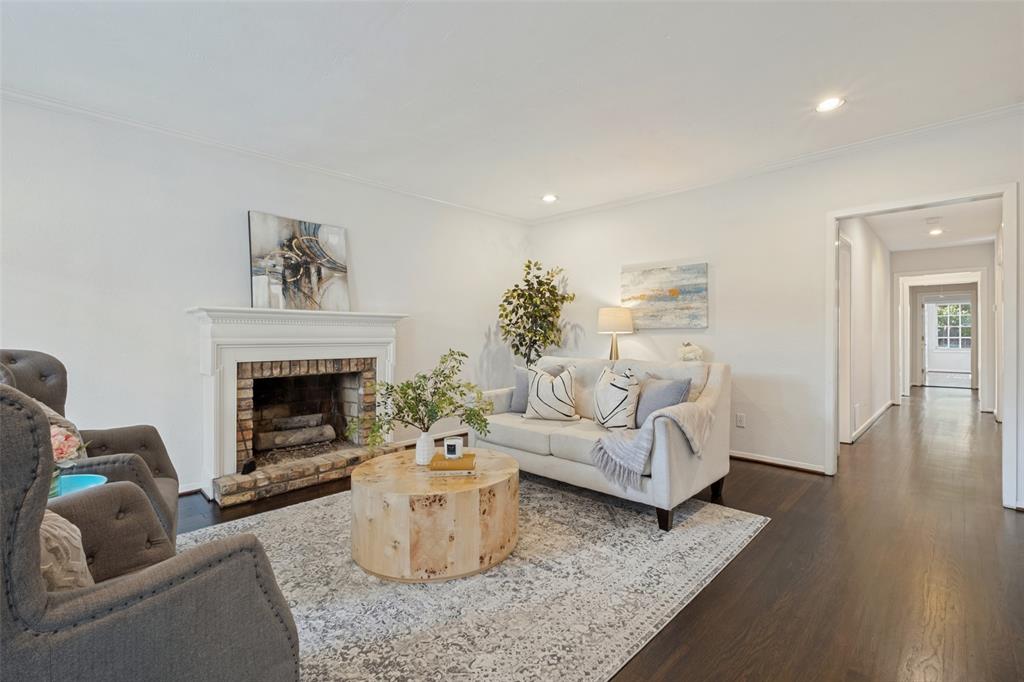 5838 Morningside Avenue Property Photo 3
