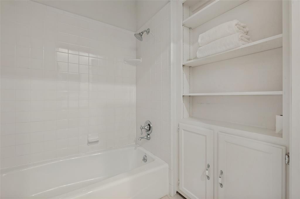 5838 Morningside Avenue Property Photo 14