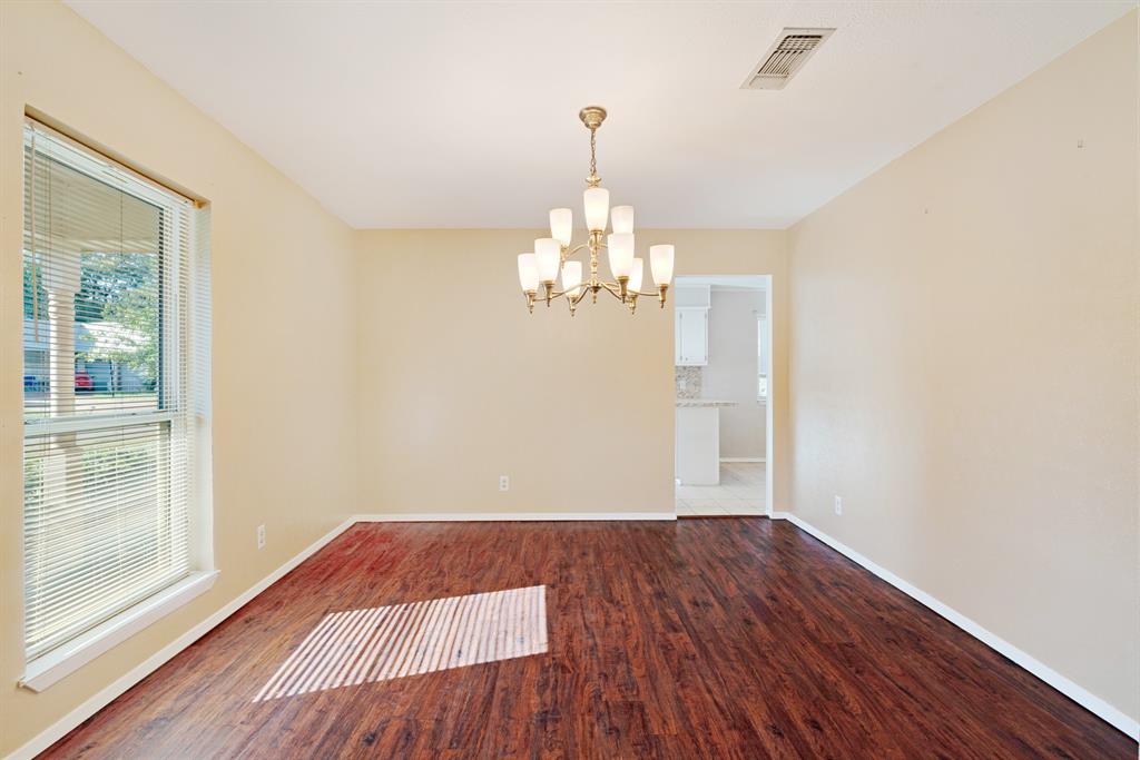 370 32nd Street Property Photo 3
