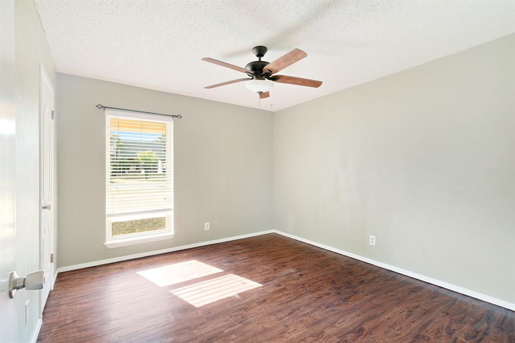 370 32nd Street Property Photo 12