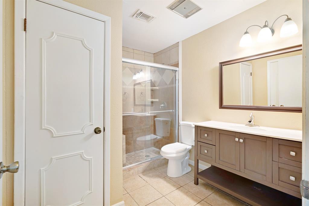 370 32nd Street Property Photo 17