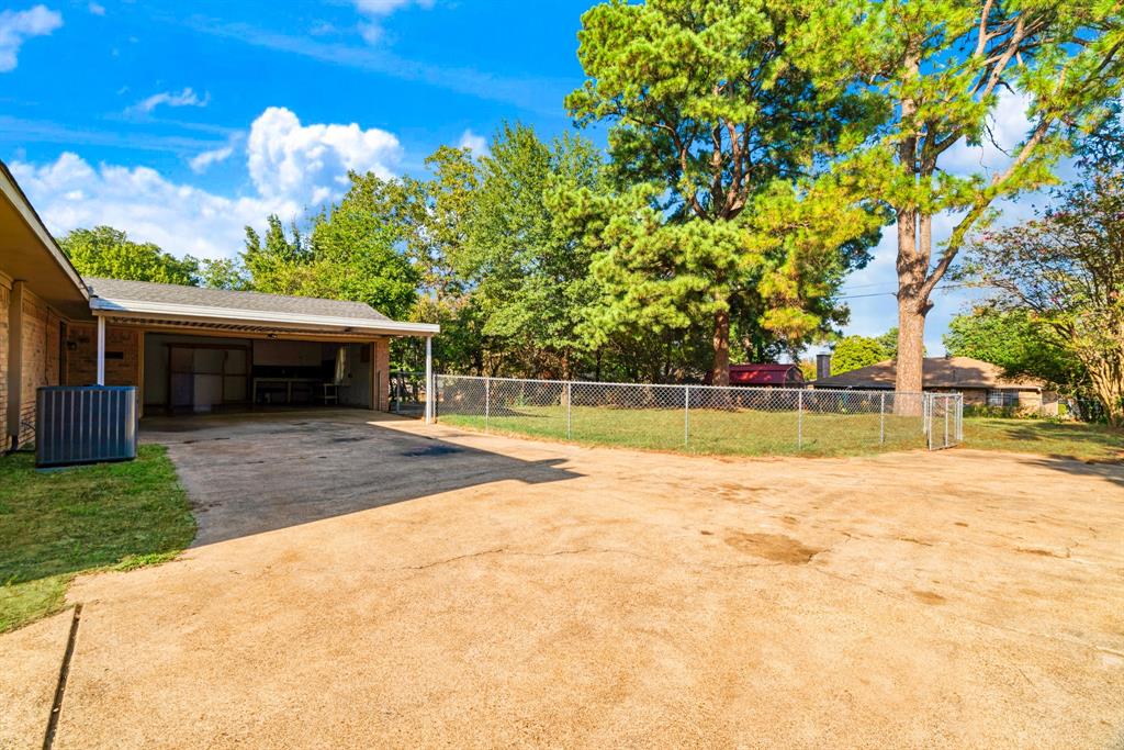 370 32nd Street Property Photo 20