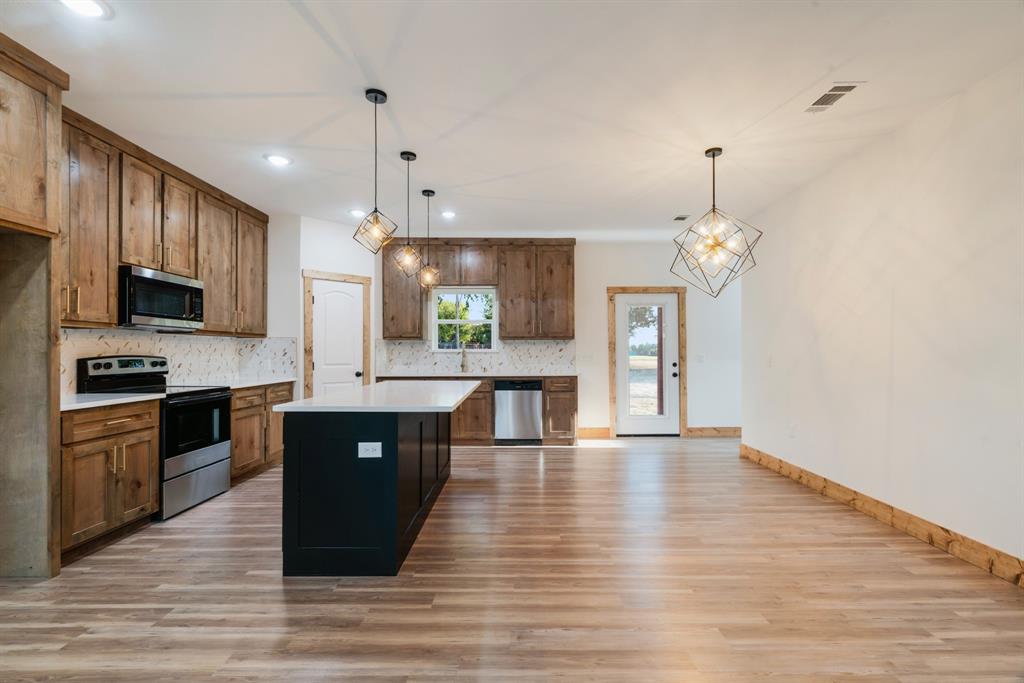175 Helena Drive Property Photo 13