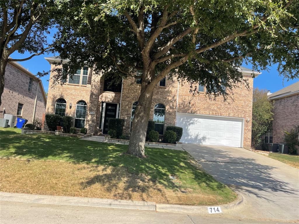 714 Crockett Drive Property Photo 1