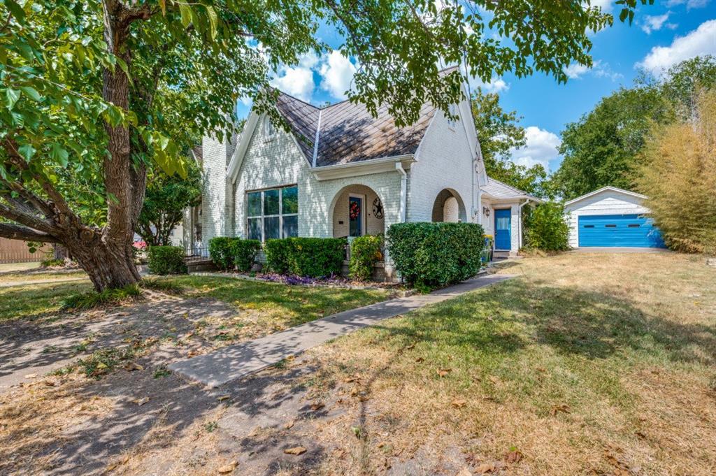 801 Park Drive Property Photo 1