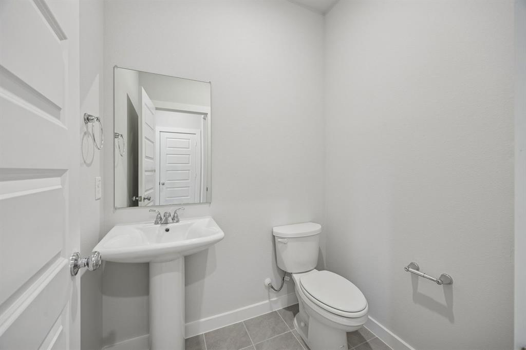 4206 Zoe Lane Property Photo 33