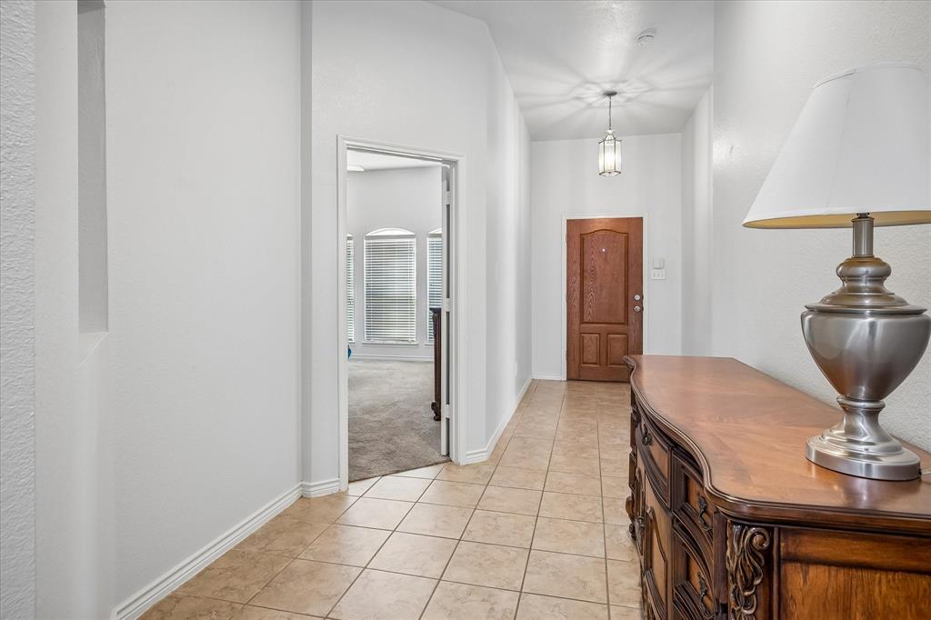8016 Silverado Trail Property Photo 2
