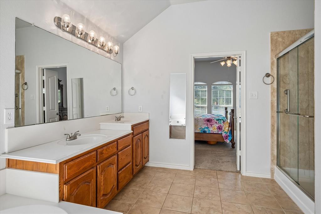 8016 Silverado Trail Property Photo 11