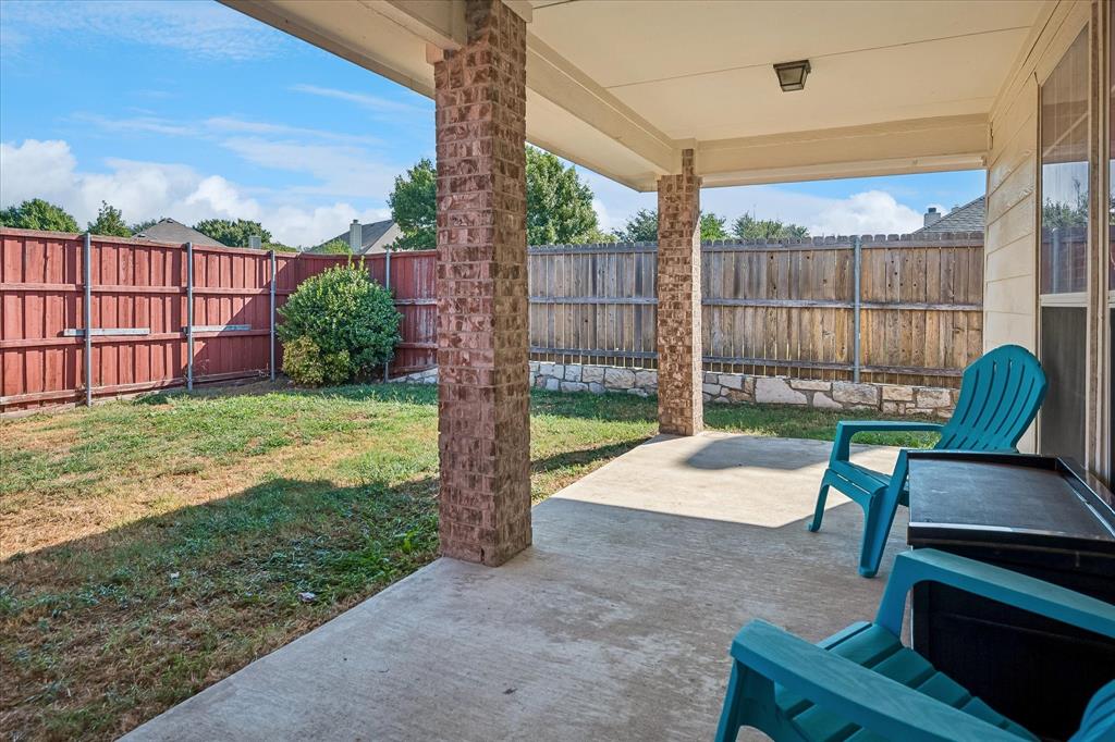 8016 Silverado Trail Property Photo 13