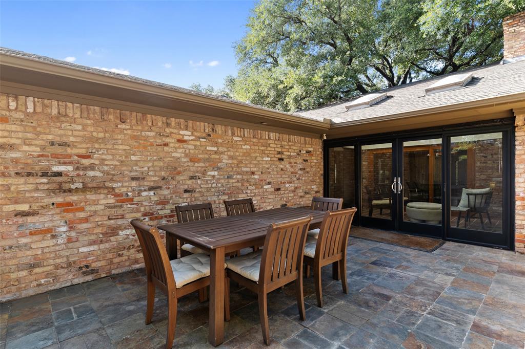 10540 Silverock Drive Property Photo 30