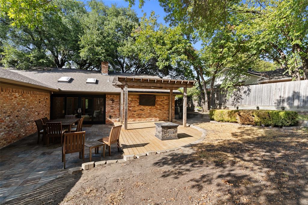 10540 Silverock Drive Property Photo 33