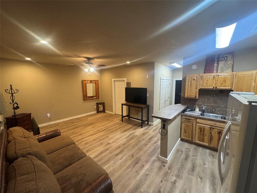 4163 Fm-730 Property Photo 35