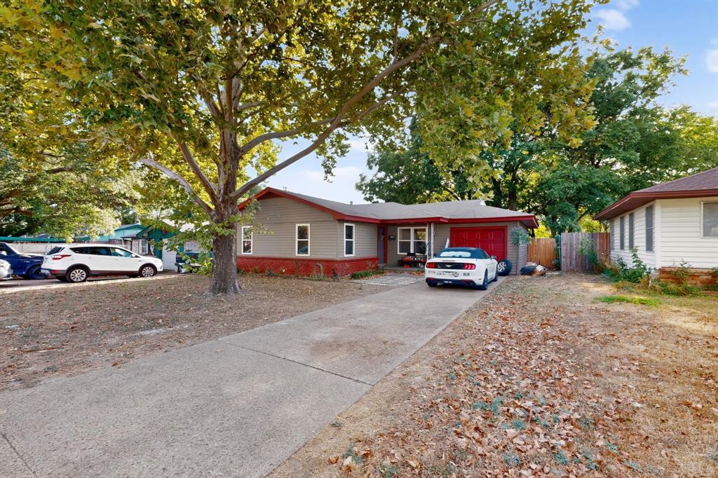 551 Dawson Drive Property Photo 3