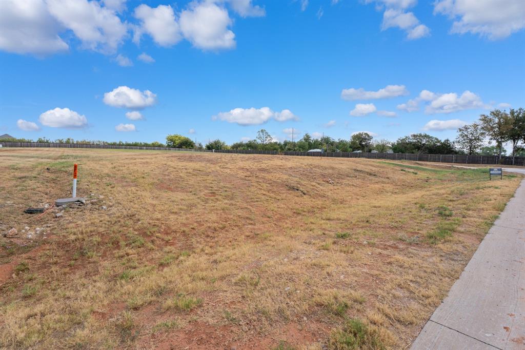2001 Southern Rise Court Property Photo 15