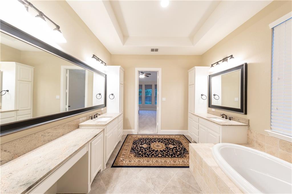 879 Grassy Shore Court Property Photo 20