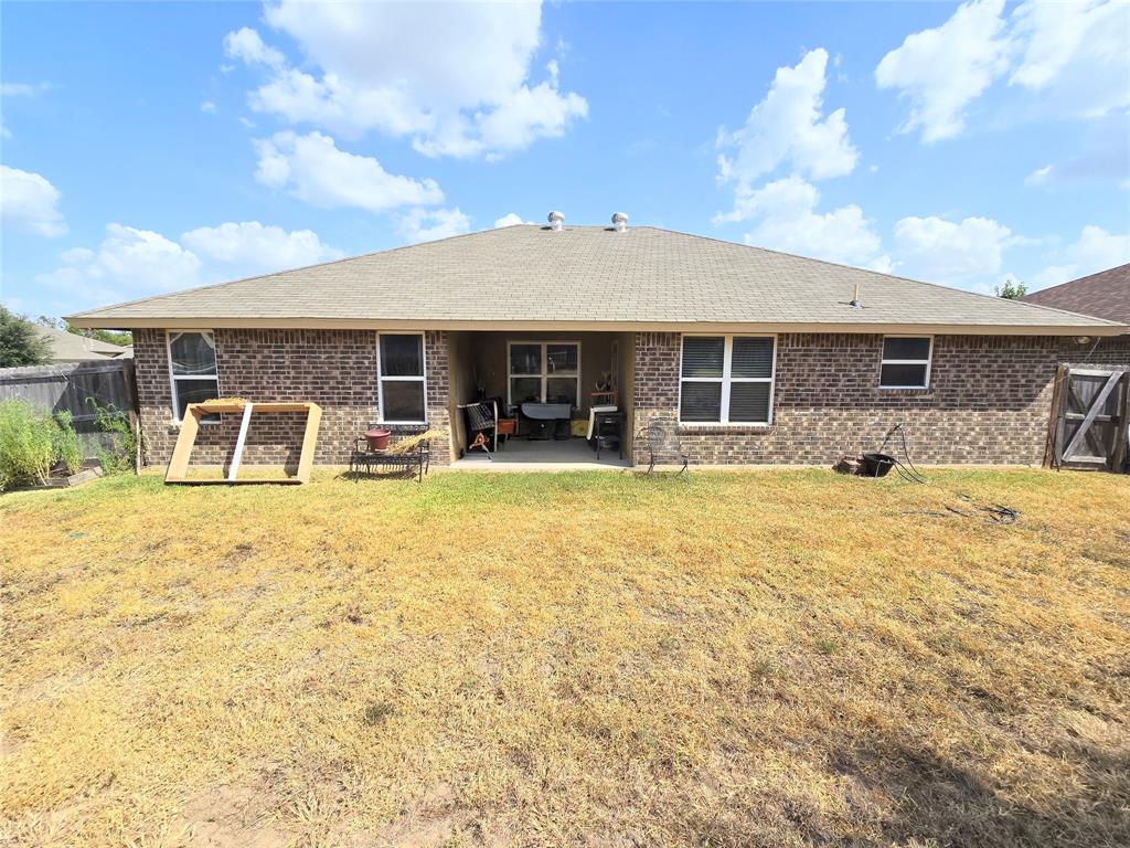 315 Boxer Street Property Photo 13