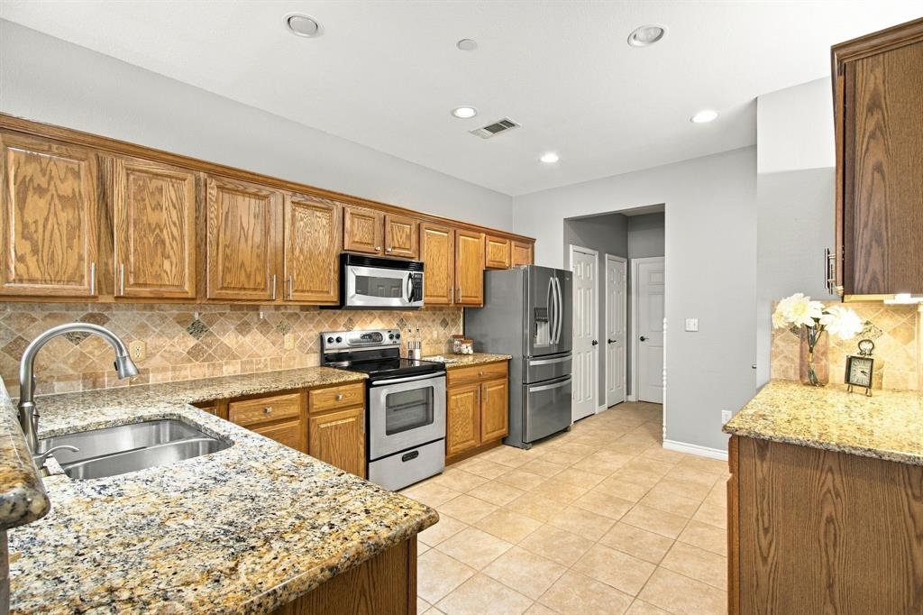 2601 Marsh Lane 293 Property Photo 10