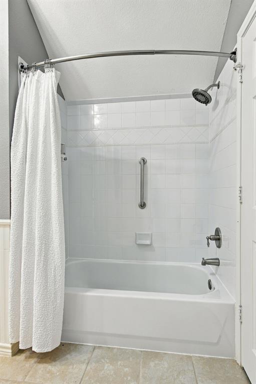 2601 Marsh Lane 293 Property Photo 25