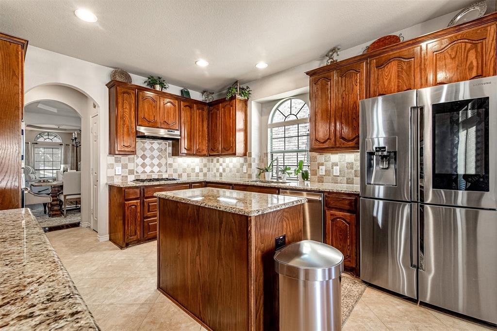 6928 Bent Spur Drive Property Photo 15
