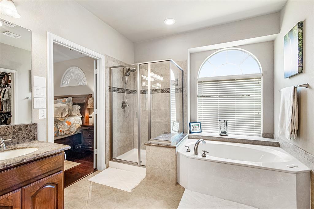 6928 Bent Spur Drive Property Photo 24
