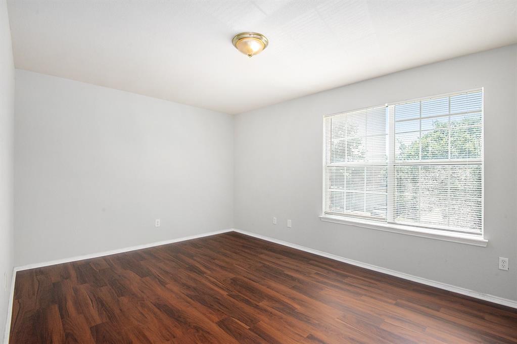 4225 Silverwood Trail Property Photo 15