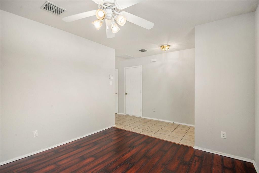 4225 Silverwood Trail Property Photo 21