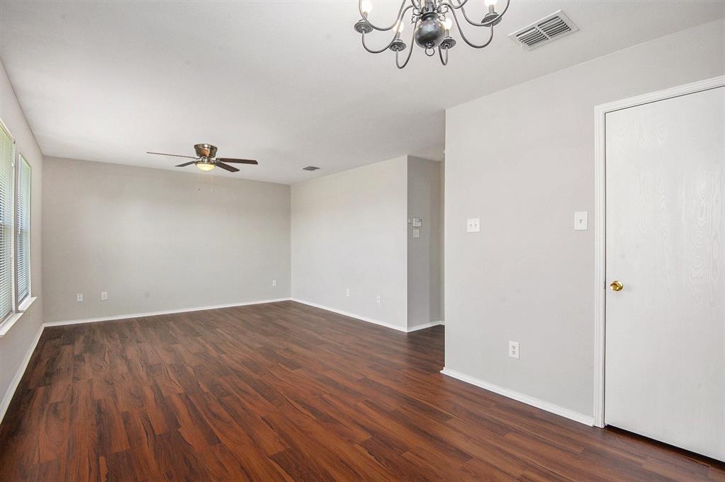 4225 Silverwood Trail Property Photo 22