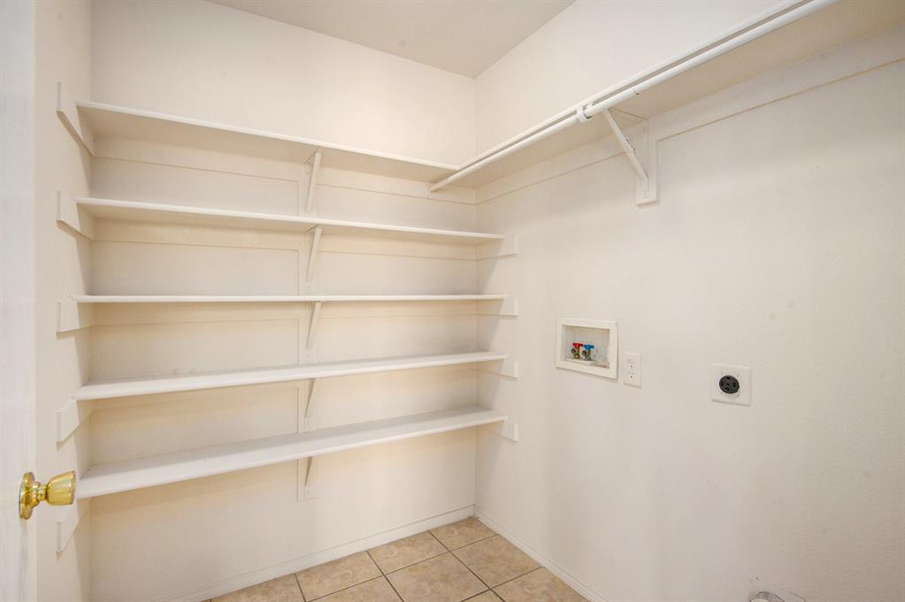 4225 Silverwood Trail Property Photo 23