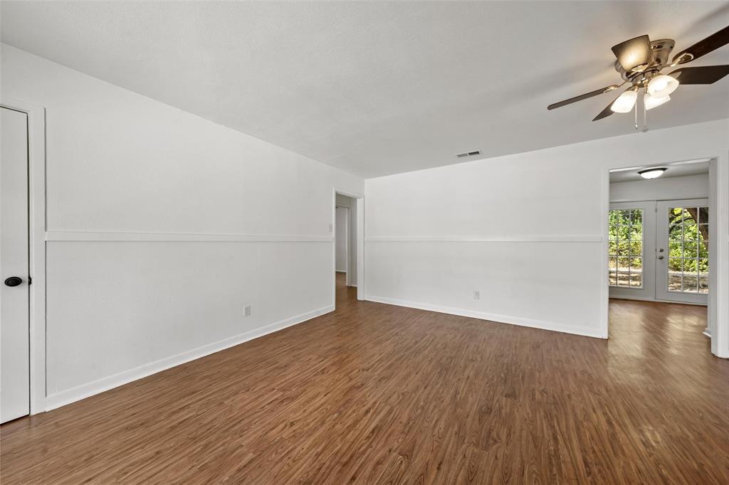 3812 Acree Street Property Photo 2
