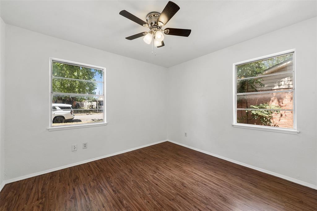 3812 Acree Street Property Photo 6