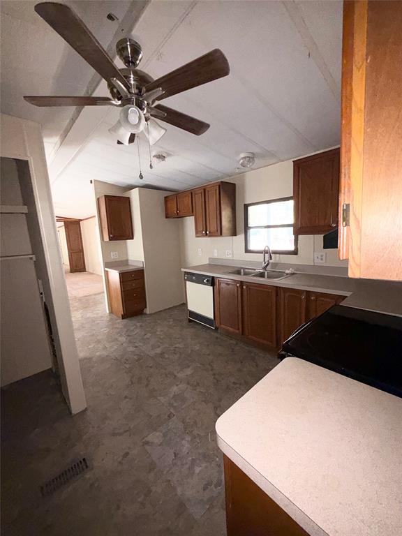107 Meadowlark Lane Property Photo 14