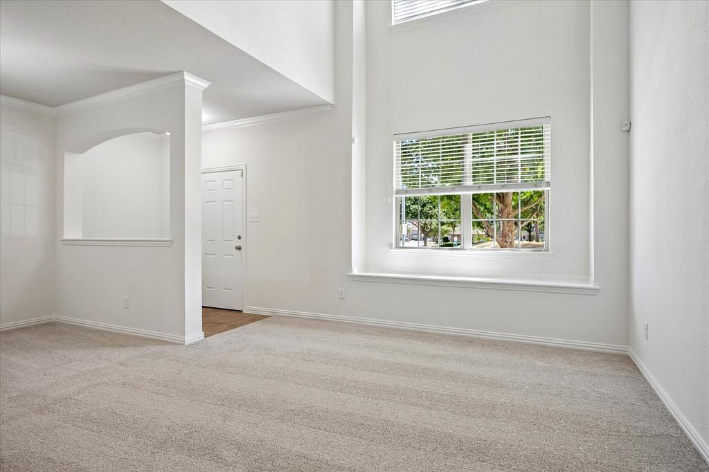 6940 Pascal Way Property Photo 3
