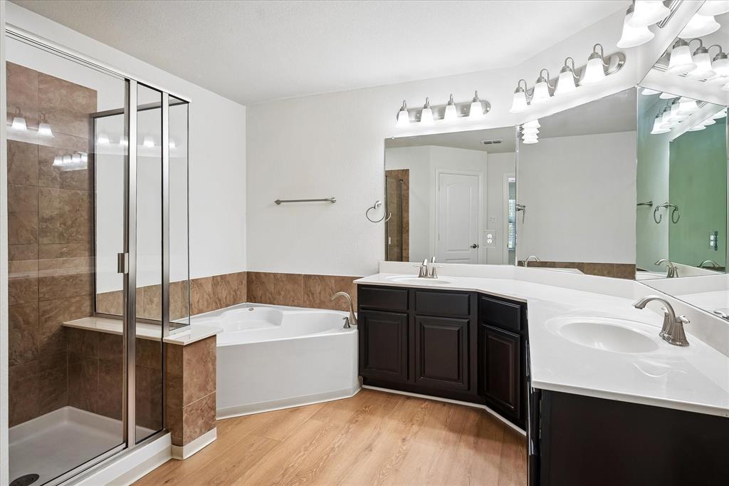 6940 Pascal Way Property Photo 15