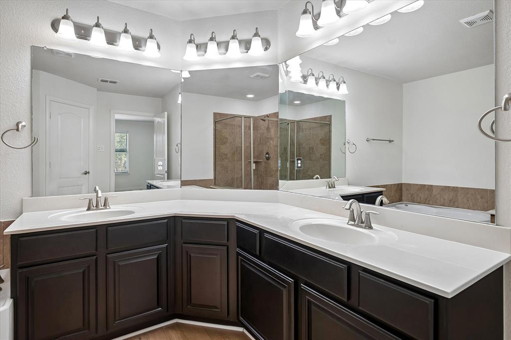 6940 Pascal Way Property Photo 16