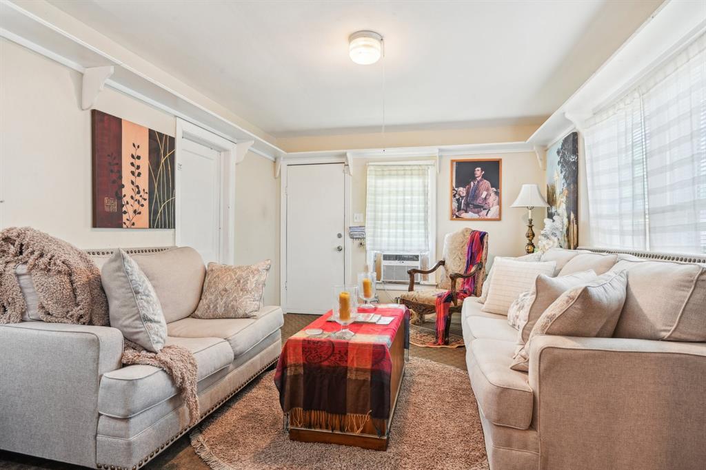 2509 Bird Street Property Photo 3
