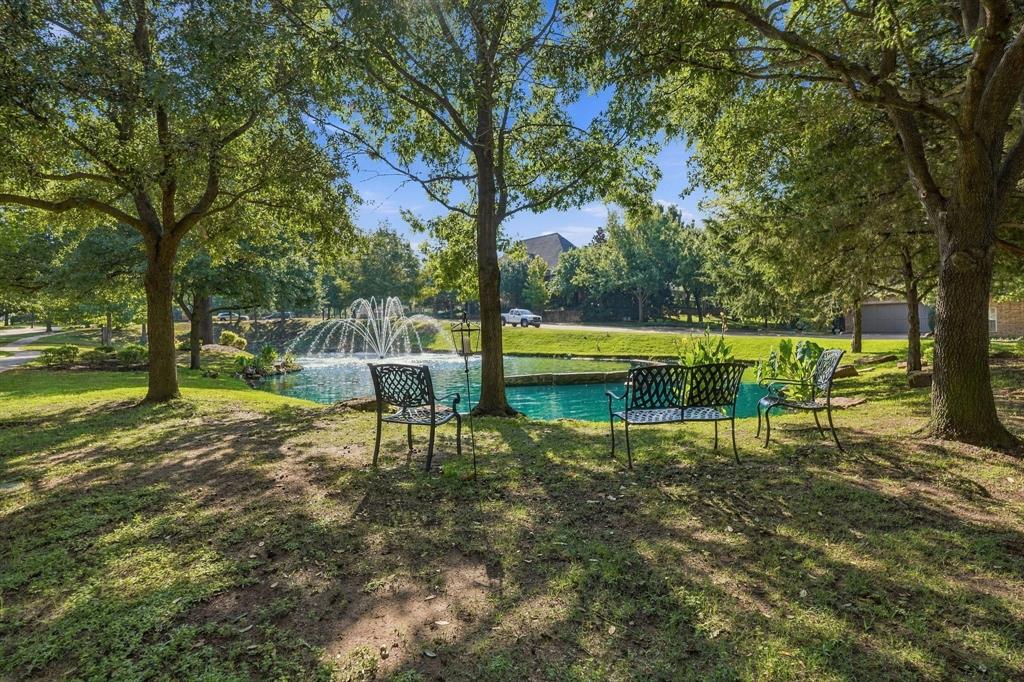 1721 Fountain Pass Drive Property Photo 3