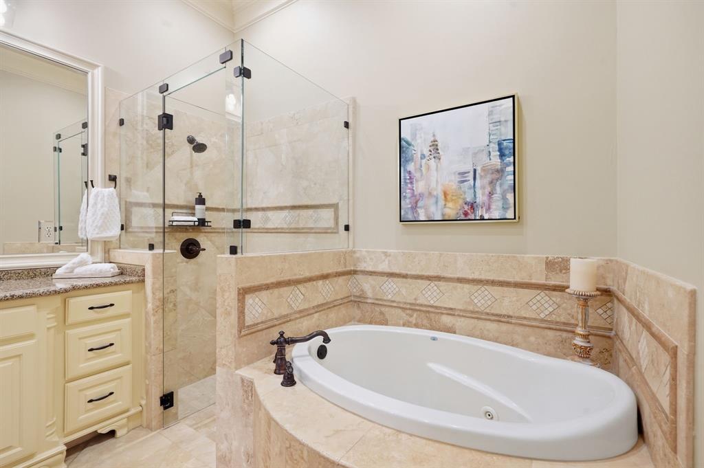 1721 Fountain Pass Drive Property Photo 18