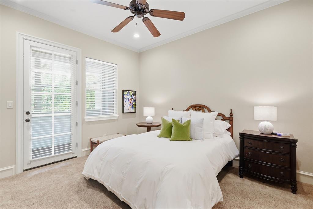 1721 Fountain Pass Drive Property Photo 33