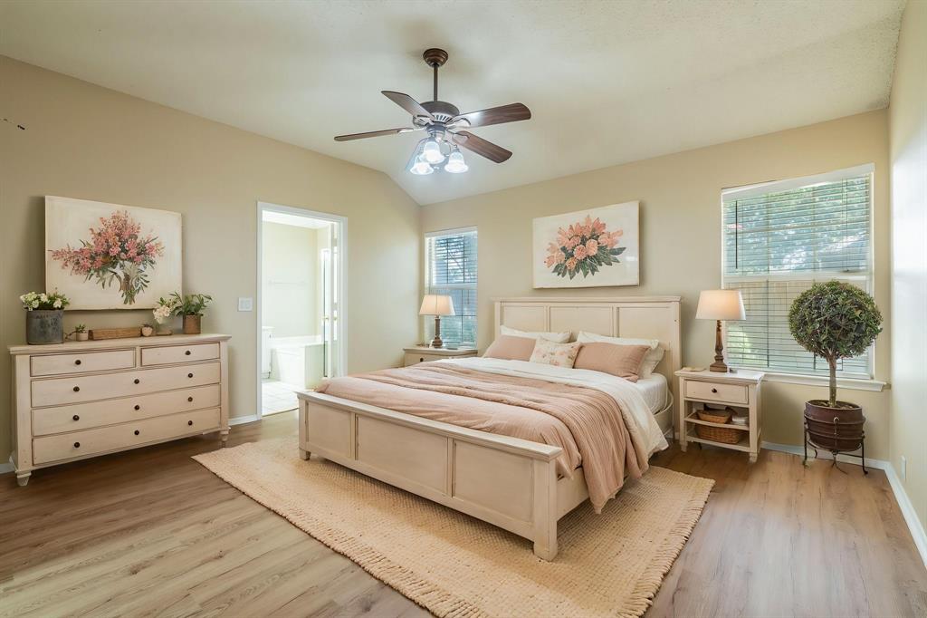1828 Newton Drive Property Photo 3
