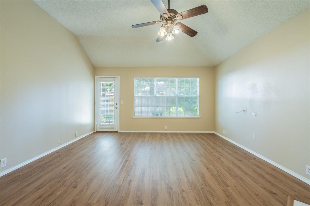 1828 Newton Drive Property Photo 14