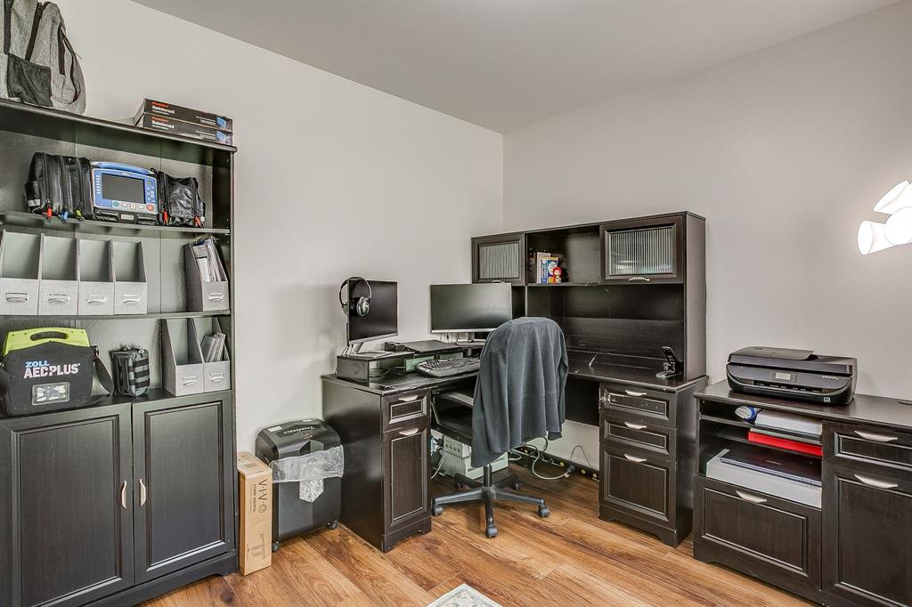 4413 Angus Drive Property Photo 18