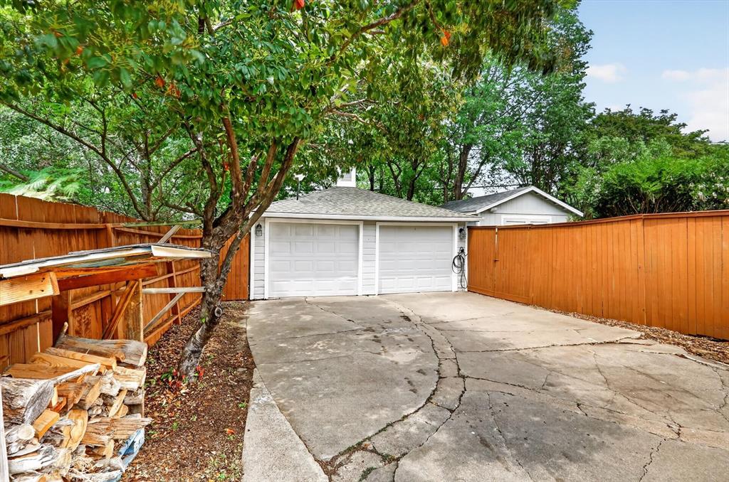 3618 S Hills Avenue Property Photo 36