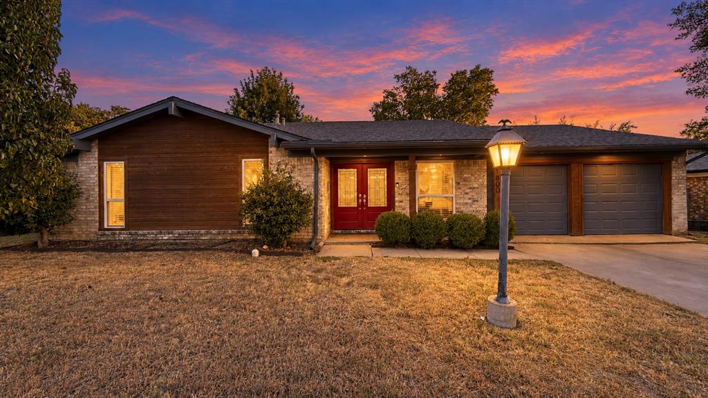 1800 Lexington Place Property Photo 1