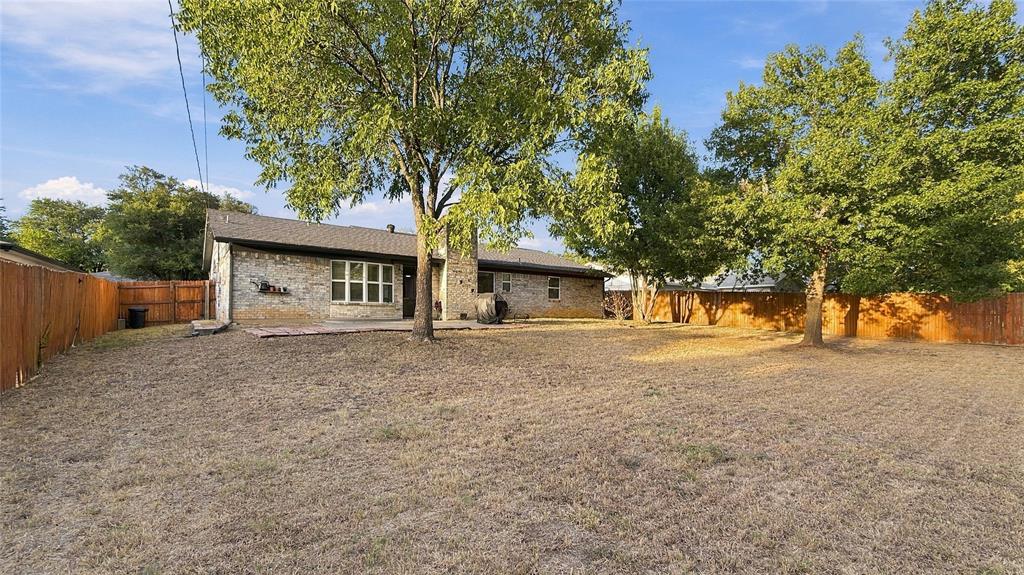 1800 Lexington Place Property Photo 24