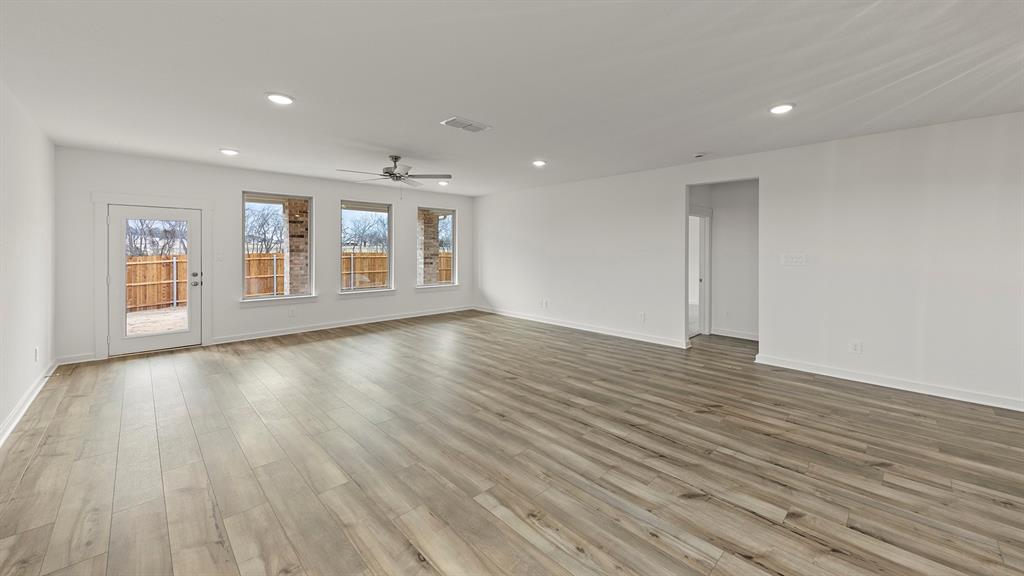 8813 Haste Lane Property Photo 8